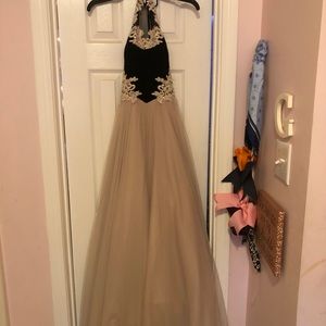 Prom/pageant dress